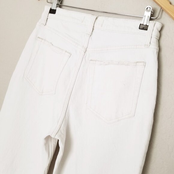 Abercrombie & Fitch Women's White Straight Leg Jeans - Picture 10 of 16